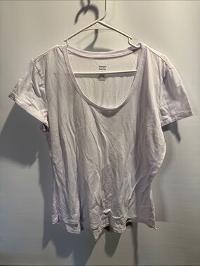 Jennifer Lauren Women's Scoop Neck Tee in White Size: XL